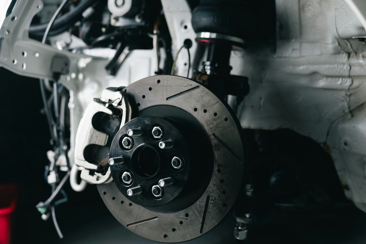High-performance brake assembly