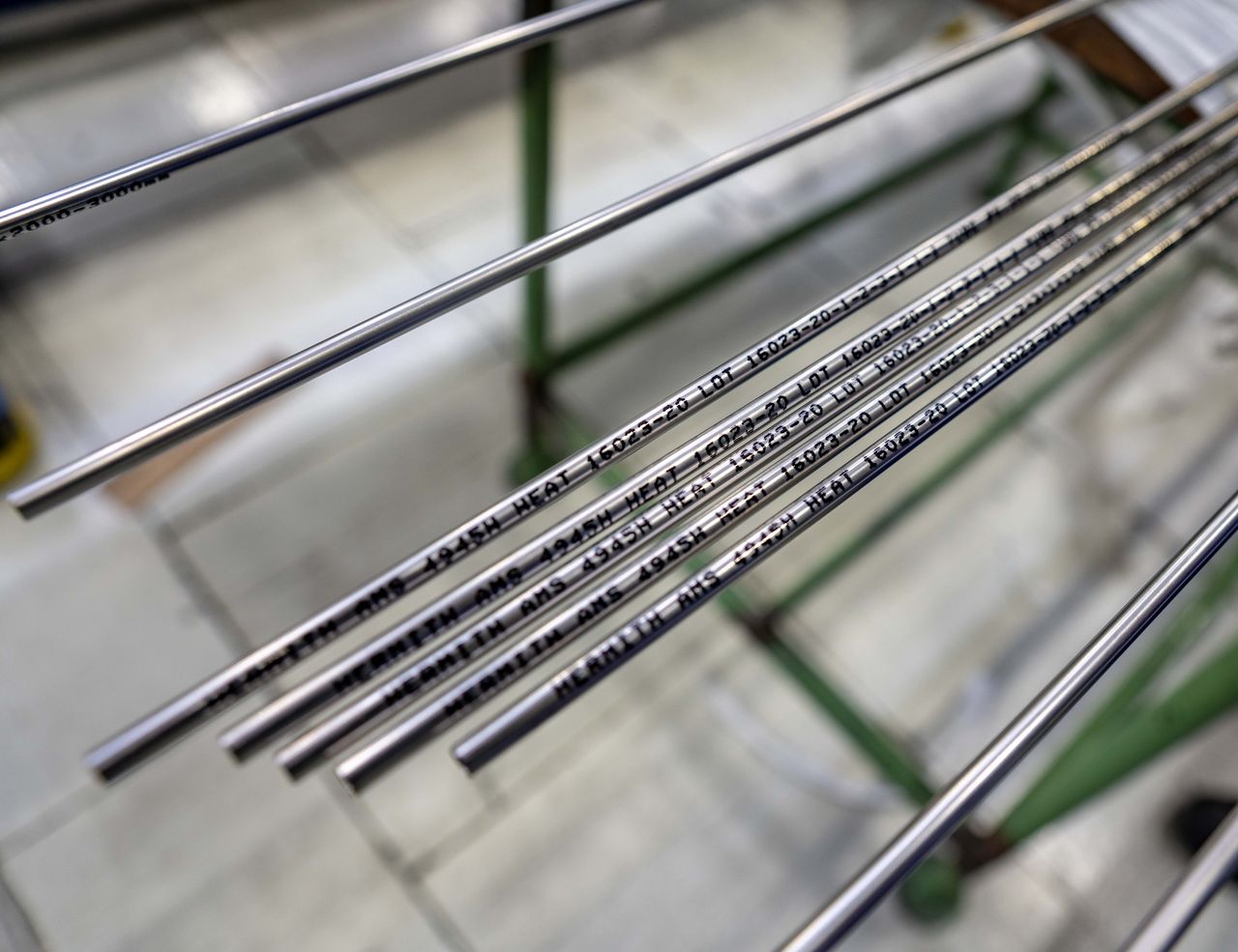 Titanium round bars in stock